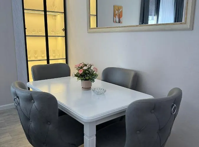 Sc Centre 公寓 地拉那